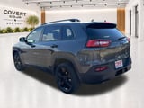 2016 Jeep Cherokee - Preview 7