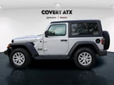 2023 Jeep Wrangler - Preview 4