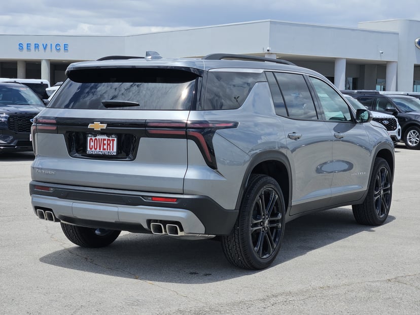 2026 Chevrolet Traverse - Image 3