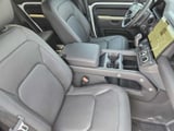 2026 Land Rover Defender - Preview 13