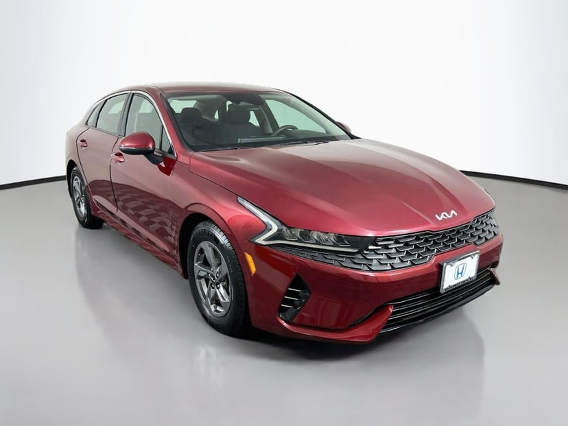 2022 Kia K5 - Image 1