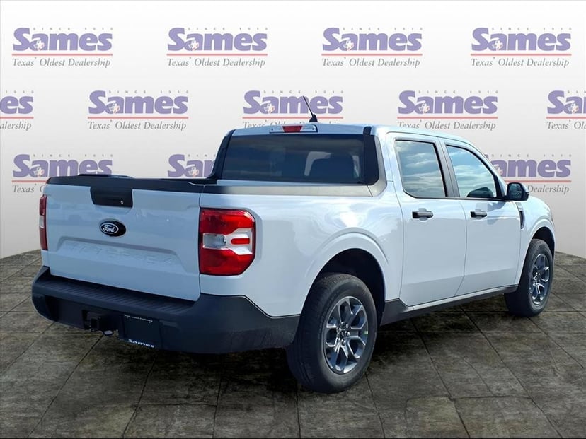 2025 Ford Maverick - Image 3