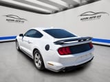 2020 Ford Mustang - Preview 3