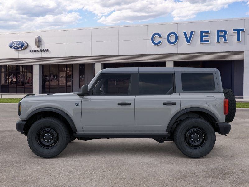 2026 Ford Bronco - Image 2