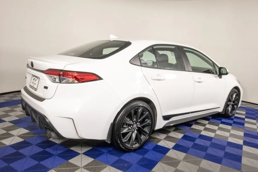 2024 Toyota Corolla - Image 3
