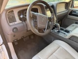 2017 Lincoln Navigator - Preview 11