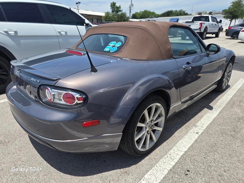 2006 Mazda MX-5 - Image 2