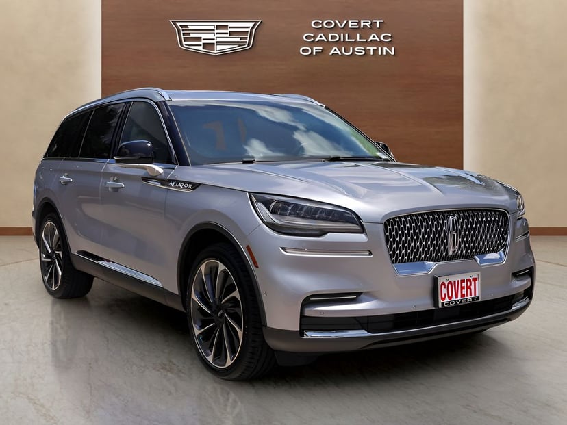 2023 Lincoln Aviator - Image 1