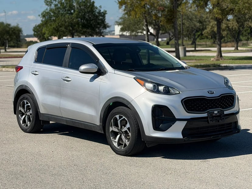 2020 Kia Sportage - Image 1