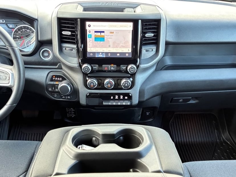 2026 Ram 1500 - Image 2