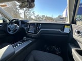 2025 Volvo XC60 - Preview 9
