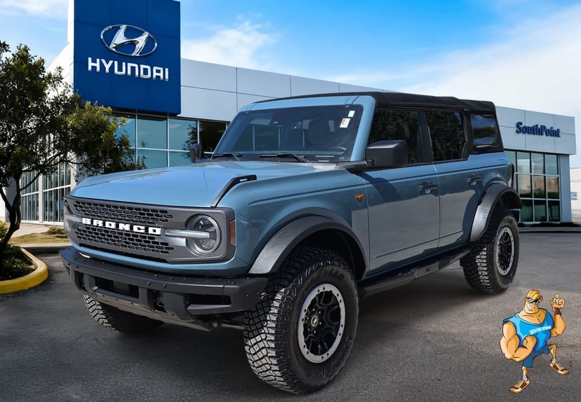 2021 Ford Bronco - Image 1