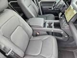 2026 Land Rover Defender - Preview 13