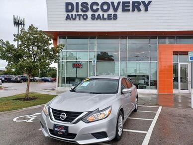 2016 Nissan Altima - Image 1