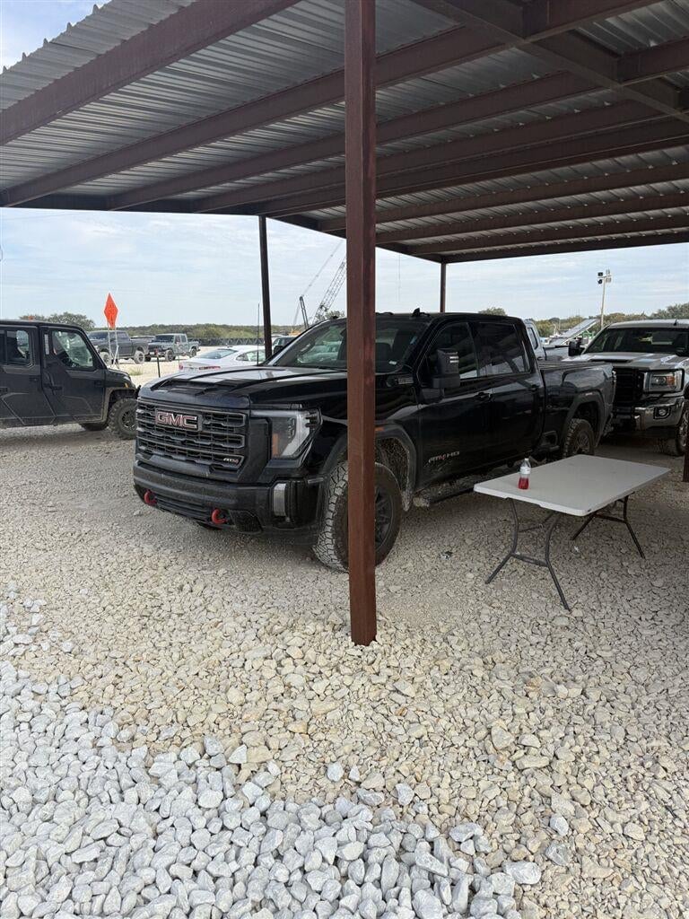 2024 GMC Sierra 2500 HD - Image 1