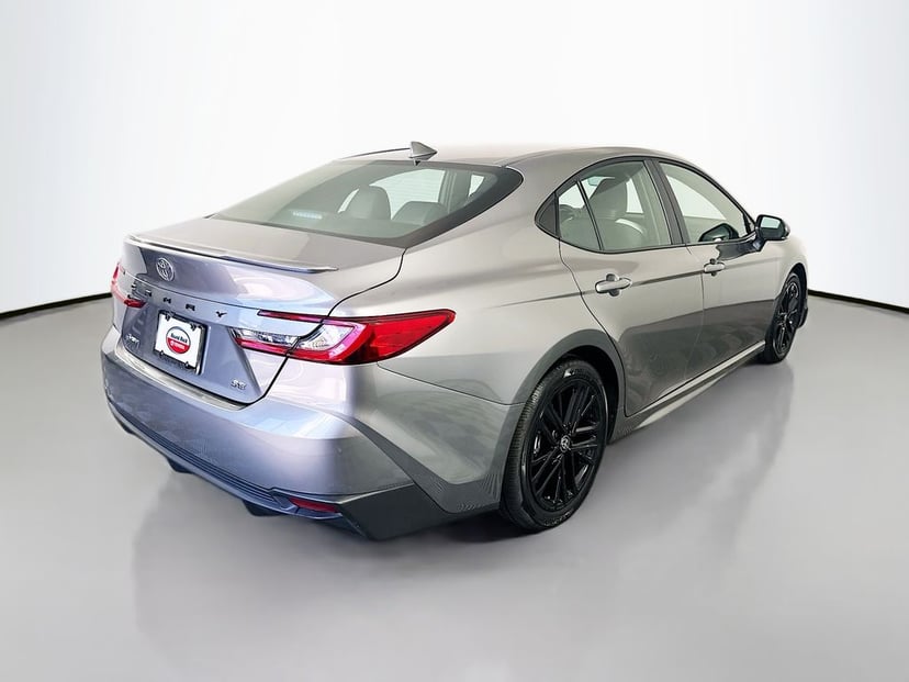 2026 Toyota Camry - Image 3