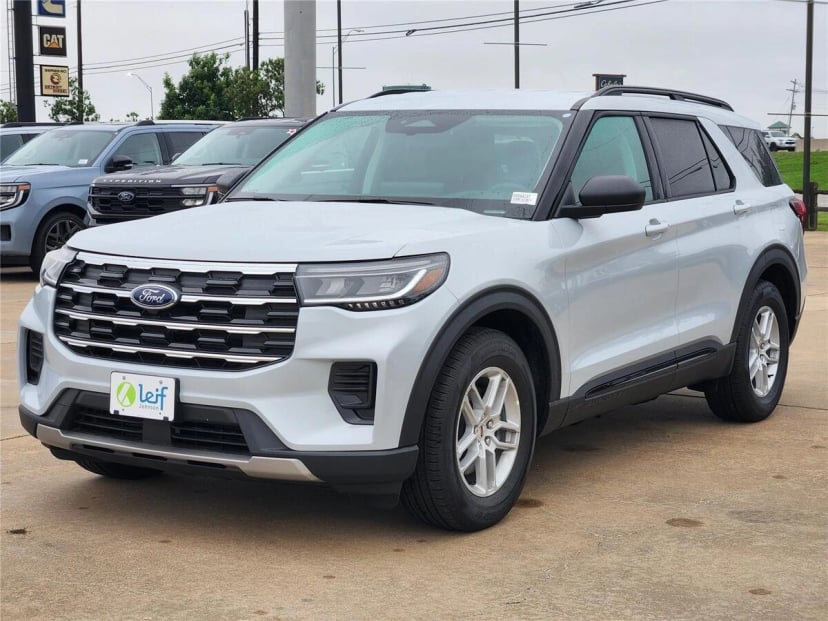 2026 Ford Explorer - Image 1