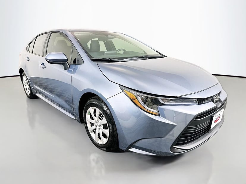 2025 Toyota Corolla - Image 3