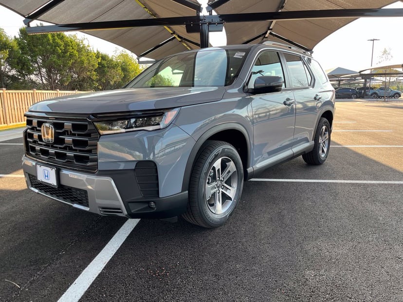 2026 Honda Pilot - Image 1
