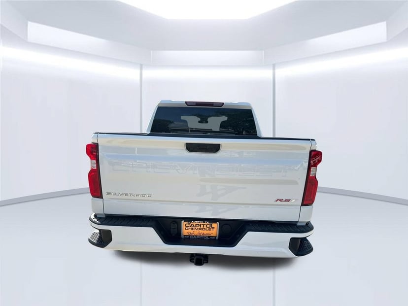 2026 Chevrolet Silverado 1500 - Image 3