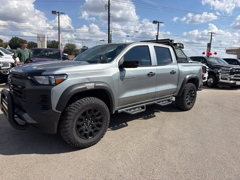 2024 Chevrolet Colorado - Image 1