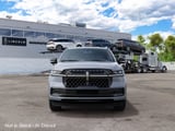 2027 Lincoln Navigator - Preview 3