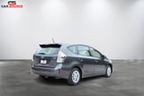 2012 Toyota prius-v - Preview 9