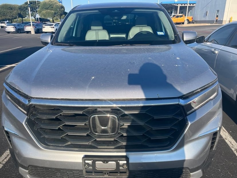2025 Honda Pilot - Image 2