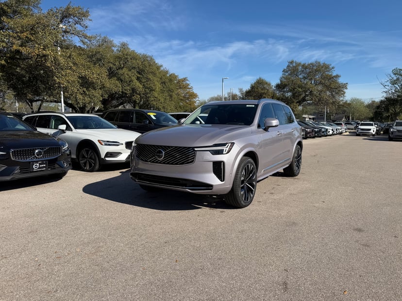 2026 Volvo XC90 - Image 1
