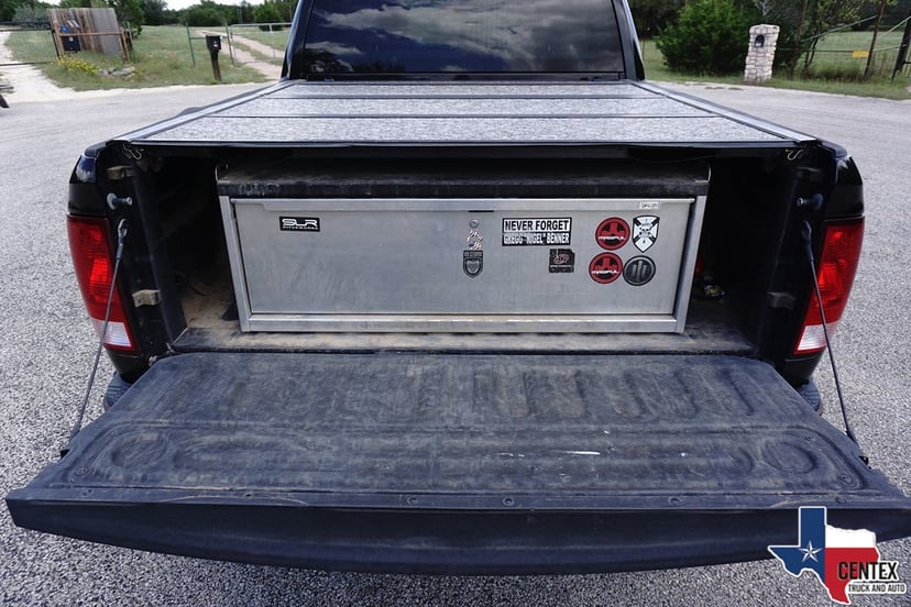2016 Ram 1500 - Image 2