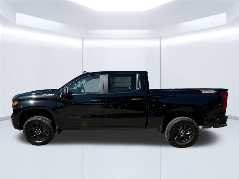 2026 Chevrolet Silverado 1500 - Image 1