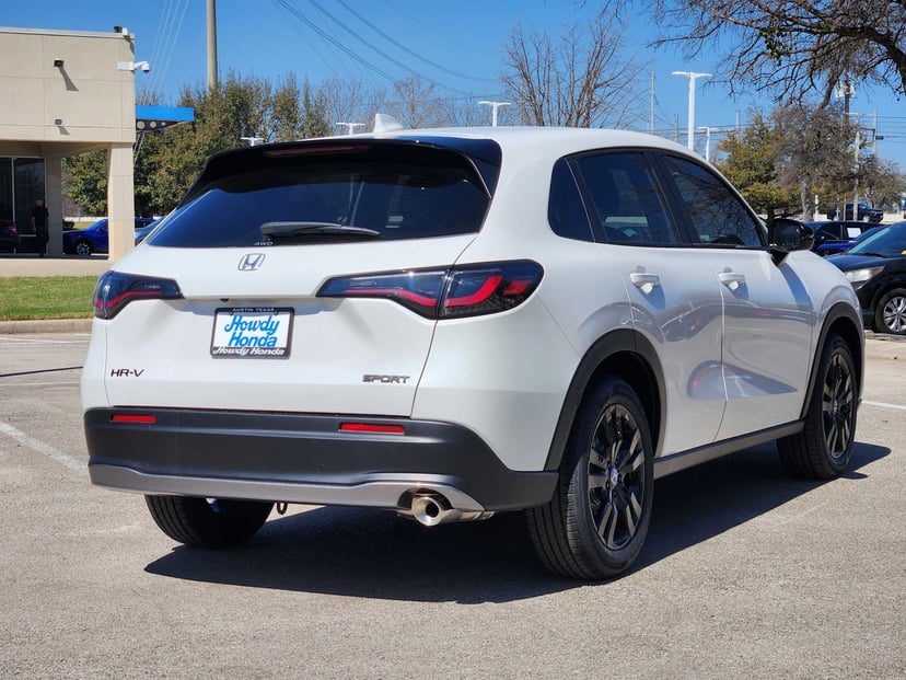 2027 Honda HR-V - Image 3