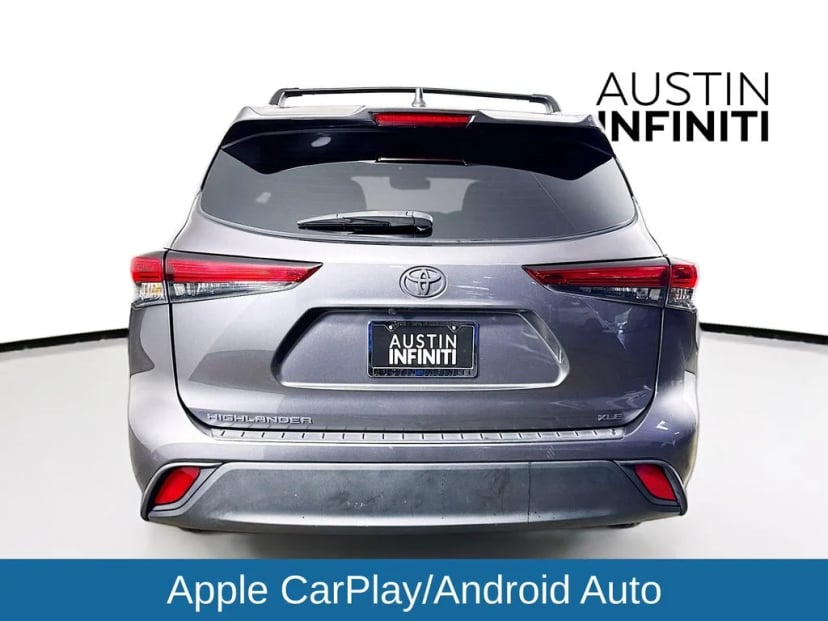 2023 Toyota Highlander - Image 2