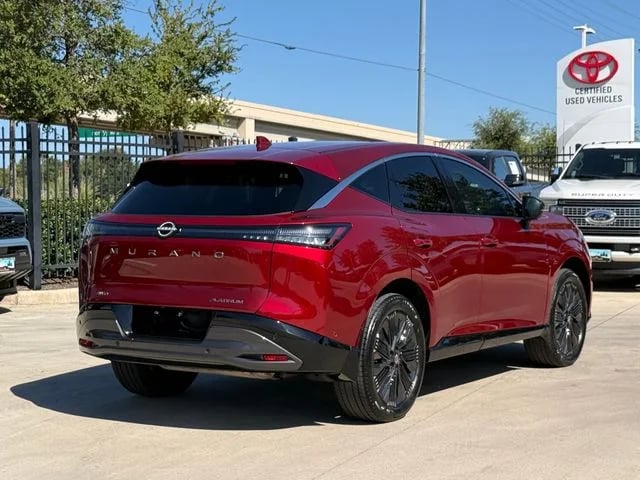 2025 Nissan Murano - Image 2