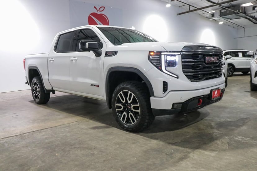 2023 GMC Sierra 1500 - Image 1