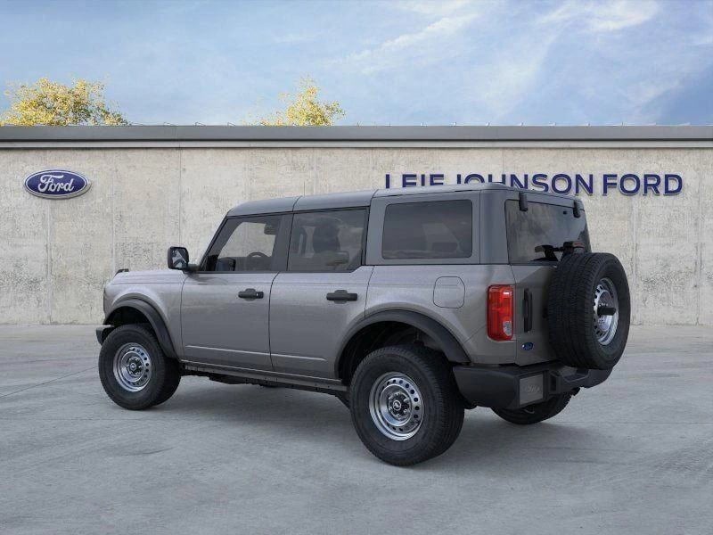 2025 Ford Bronco - Image 3