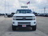 2019 Chevrolet Silverado - Preview 2