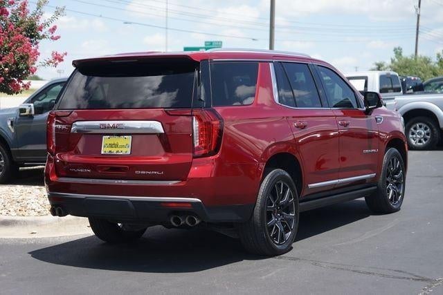 2023 GMC Yukon - Image 3