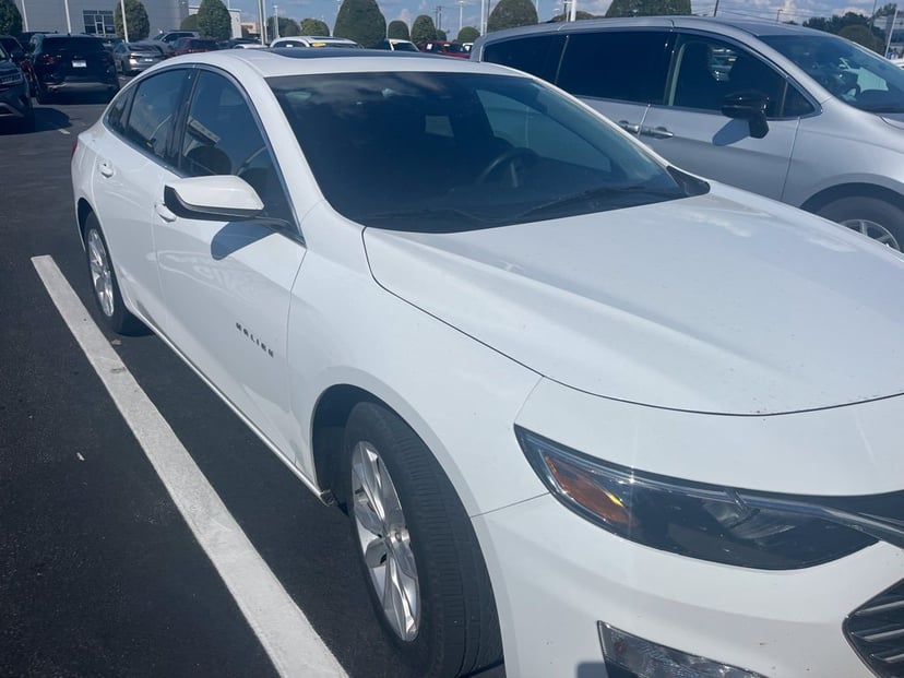 2023 Chevrolet Malibu - Image 1