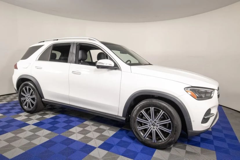 2024 Mercedes-Benz GLE - Image 2
