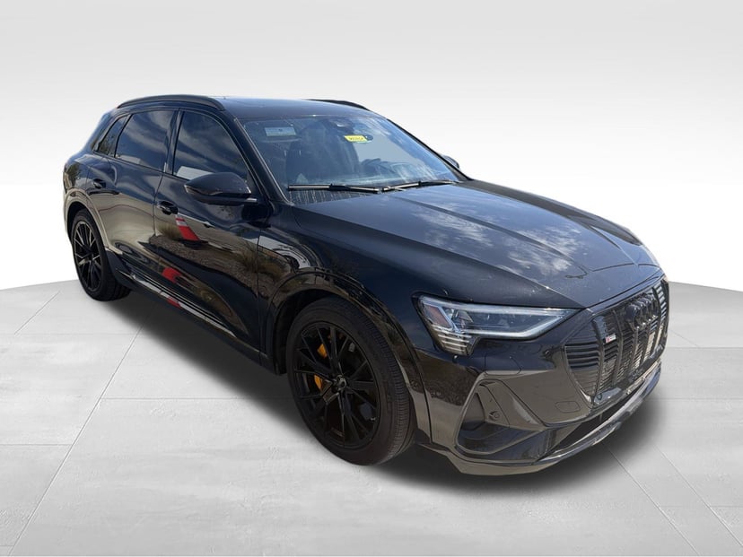 2022 Audi E-Tron - Image 1