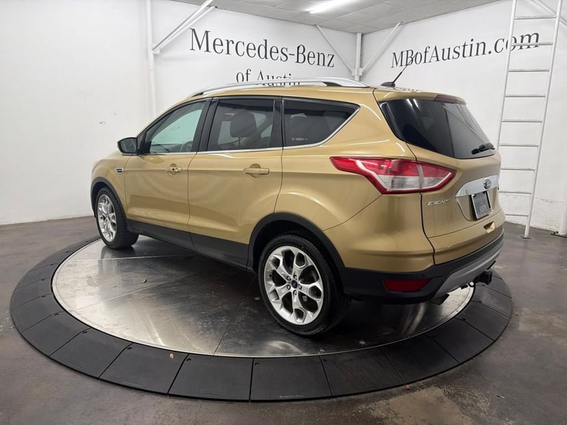 2014 Ford Escape - Image 2