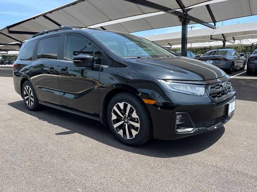 2026 Honda Odyssey - Image 1