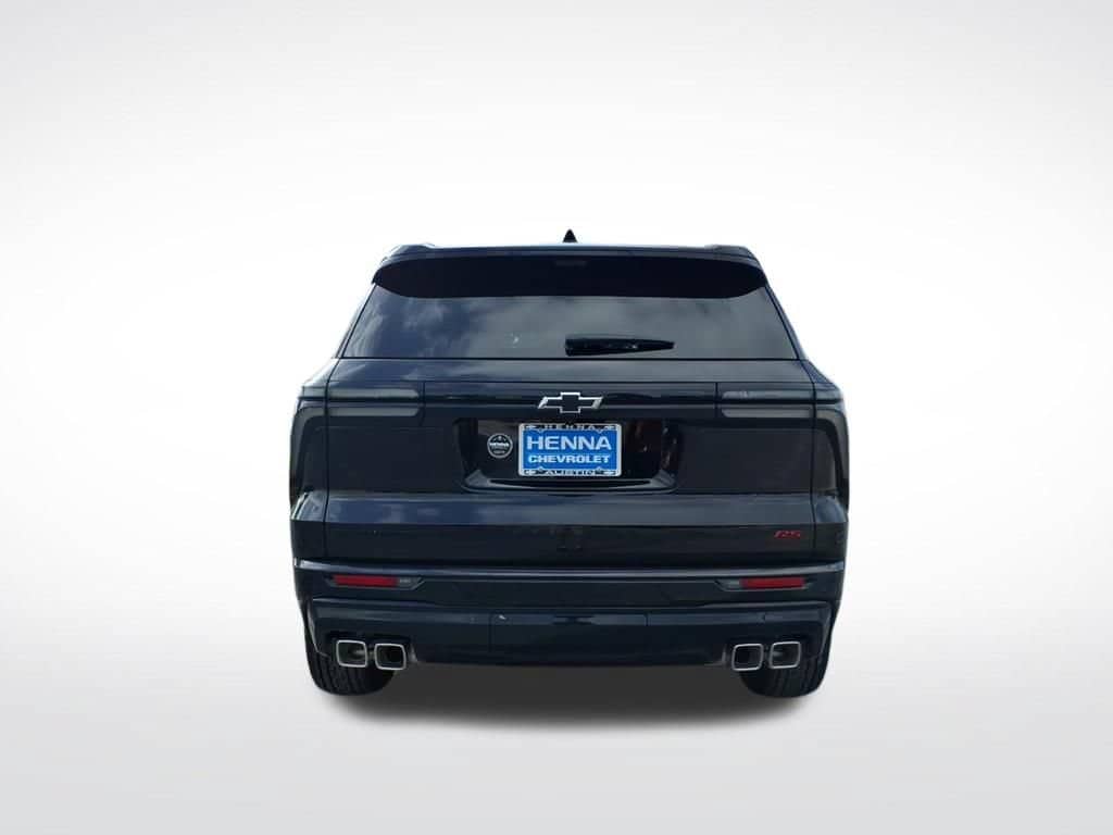 2026 Chevrolet Traverse - Image 3