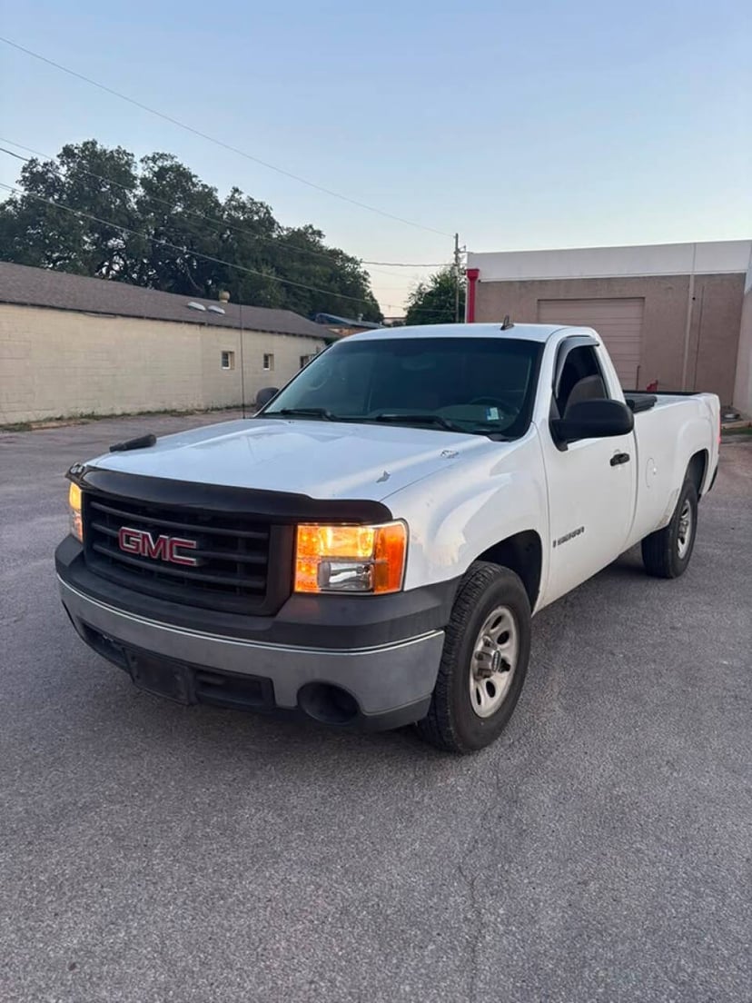 2007 GMC Sierra 1500 - Image 1