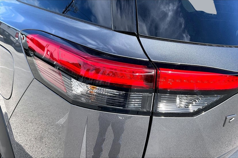 2026 Nissan Pathfinder - Image 1