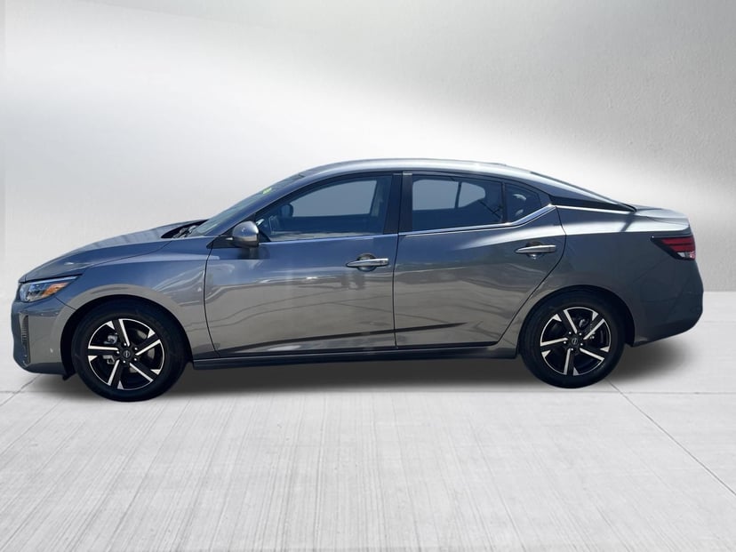 2025 Nissan Sentra - Image 2