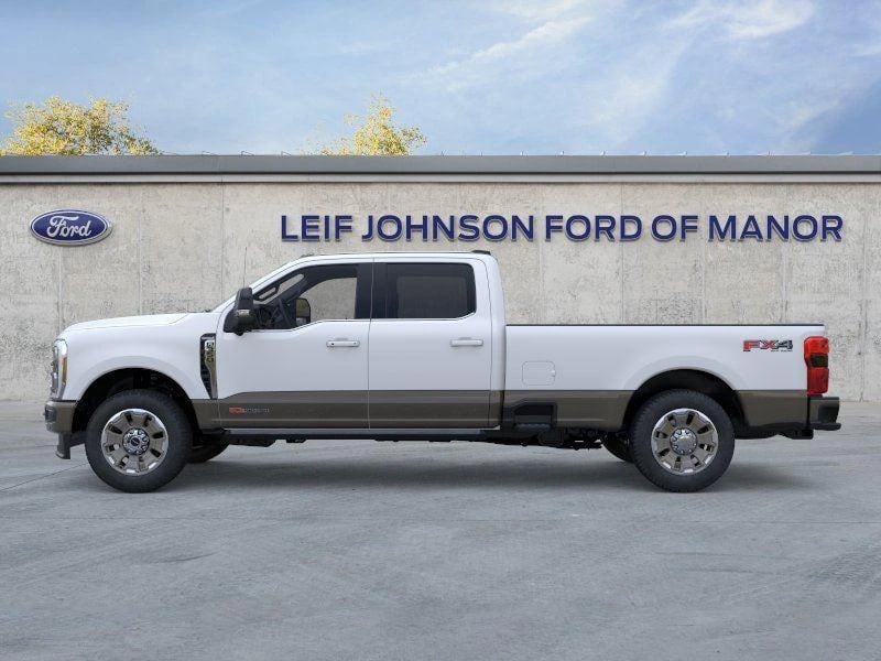 2026 Ford F-350 - Image 2