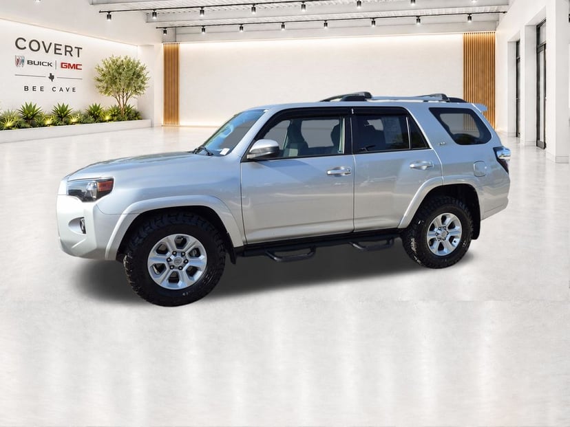 2023 Toyota 4runner - Image 2