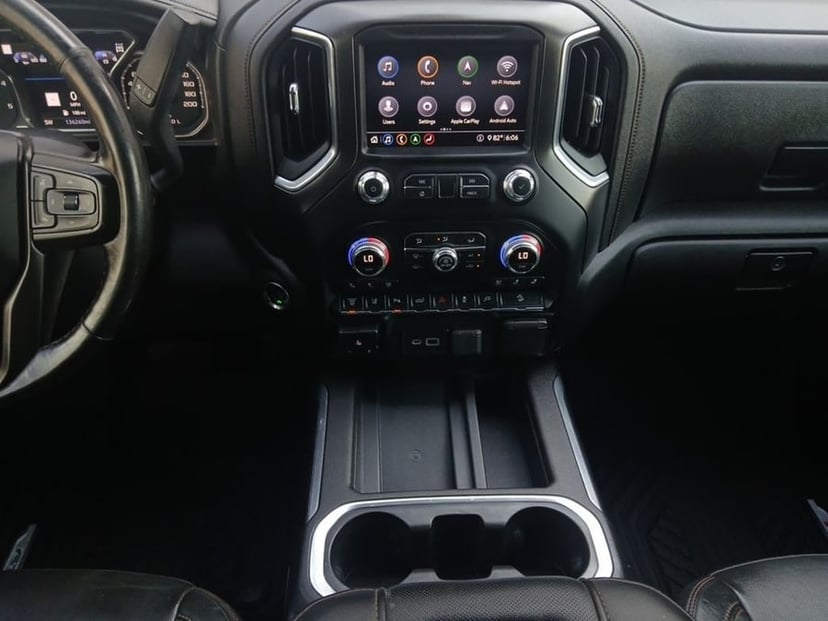 2020 GMC sierra-2500hd - Image 3